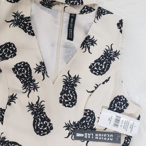 Design Lab Lord & Taylor Pineapple Romper - Picture 6 of 6